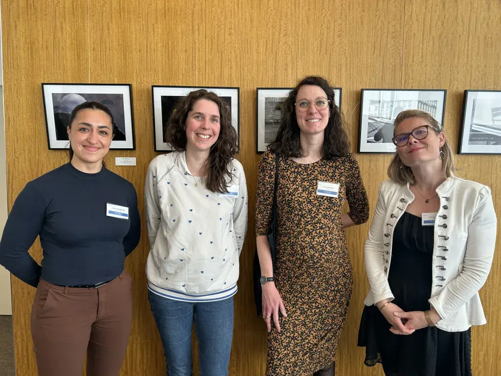 Alizé Chalançon, Amandine Bordet, Fanny Granado et Claire Camus, chefs de projet pour les réseaux ACT4ALS-MND et CRISALIS